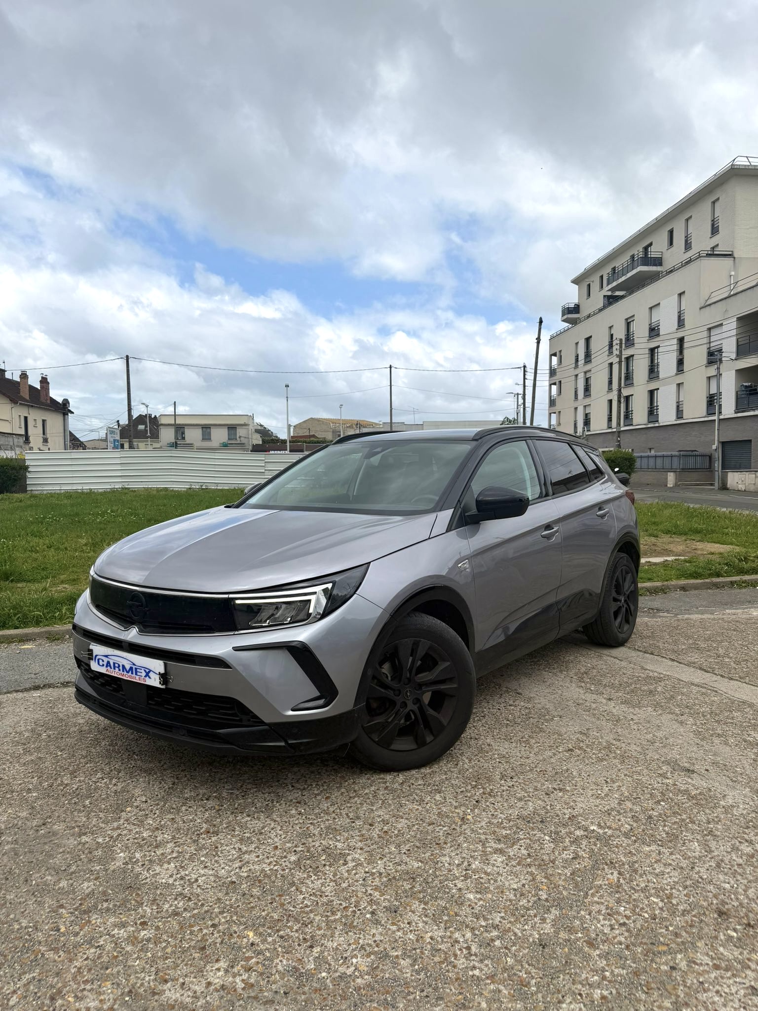 Photo principale de Opel GrandLand GS Line Sport 130ch Turbo